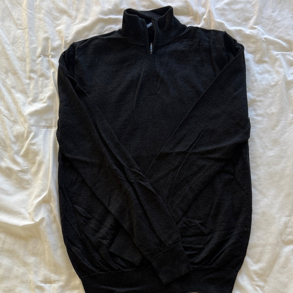 Charles Tyrwhitt Men's Black Zip-Up Merino Wool Sweater